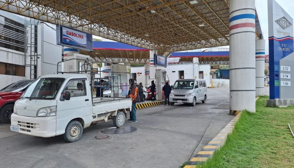 Gobierno congela por un año el precio de los carburantes en Bolivia md 62