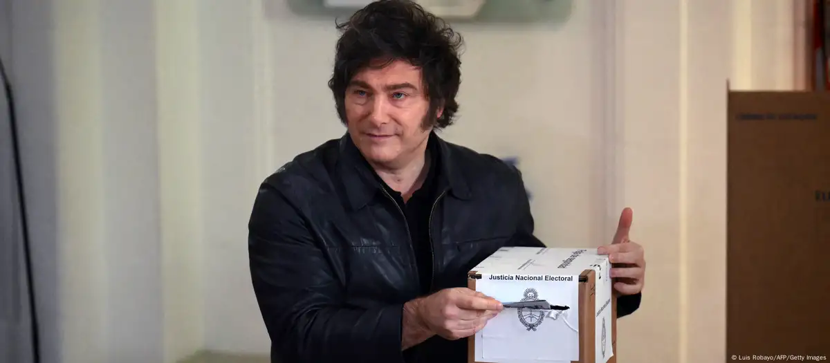 La «Libertad Avanza» de Javier Milei gana las legislativas en Argentina milei 1