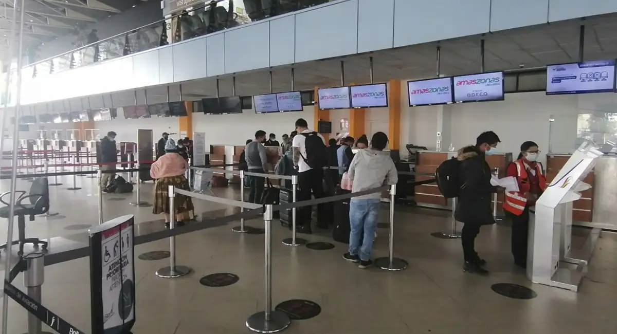Reanudan operaciones en el aeropuerto de Viru Viru tras controlar incendio naabol activo protocolos para modernizar aeropuertos en el pais 1094763