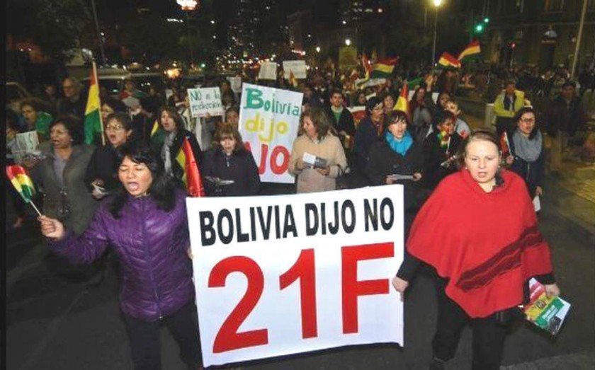 Se cumplen 10 años del 21F y políticos nacionales recordaron el crucial referéndum nota89685 imagen92863