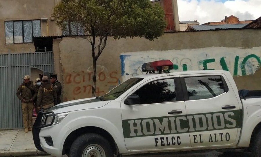 Doble infanticidio en El Alto: Dos hermanitos fueron asesinados; sus padres están aprehendidos polica 7 1