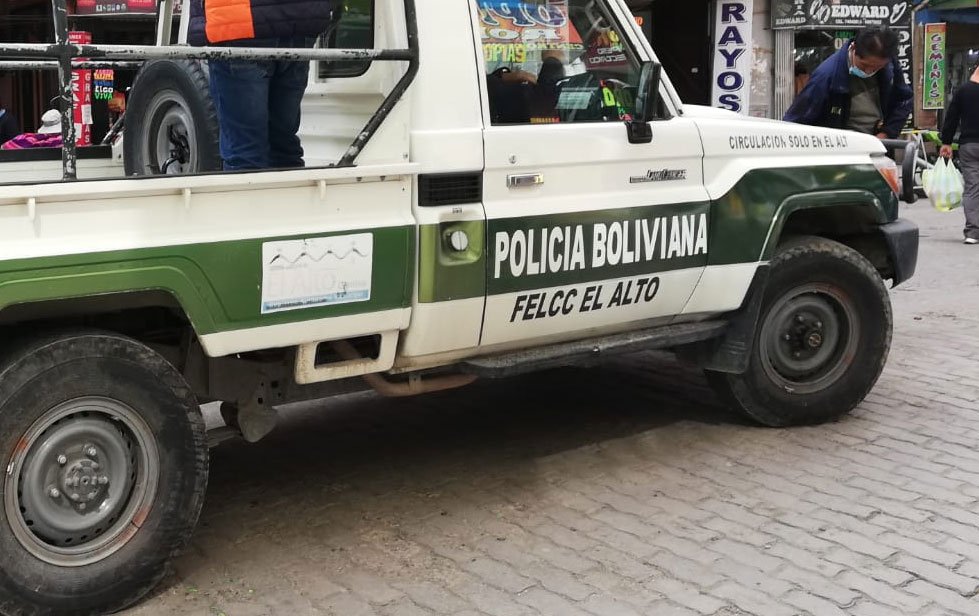 Aprehenden a taxista acusado de violar, golpear y robar a al menos tres mujeres en El Alto policia el alto 912 2