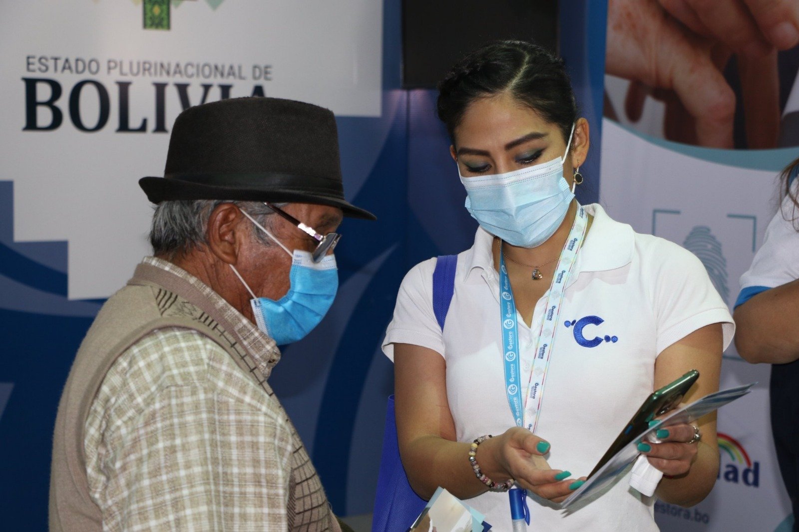 Gestora aclara que aumento de la Renta Dignidad será solo para adultos mayores sin aportes renta