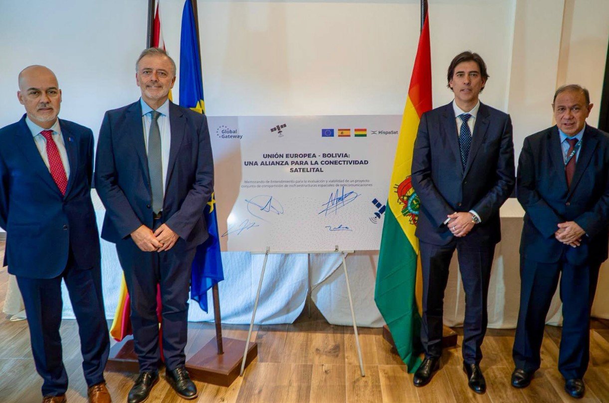 Ante fin de vida útil del ‘Tupac Katari’, Bolivia busca alianza satelital para garantizar conectividad rss efe0c828ea3e45ff3e1cd462d4f47d334a4cf385684w 696x464 1 1 1