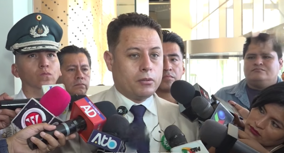 Tras eliminación del subsidio al diésel, Lara pide recorte salarial del 50% para funcionarios wmremove transformed 4 1 1